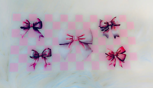 Pink bows and checkers